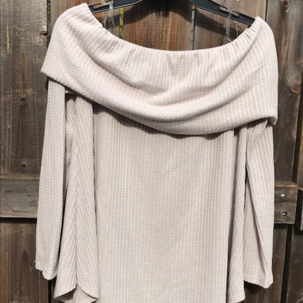Style Rack, off shoulder top, light tan, waffle,L
